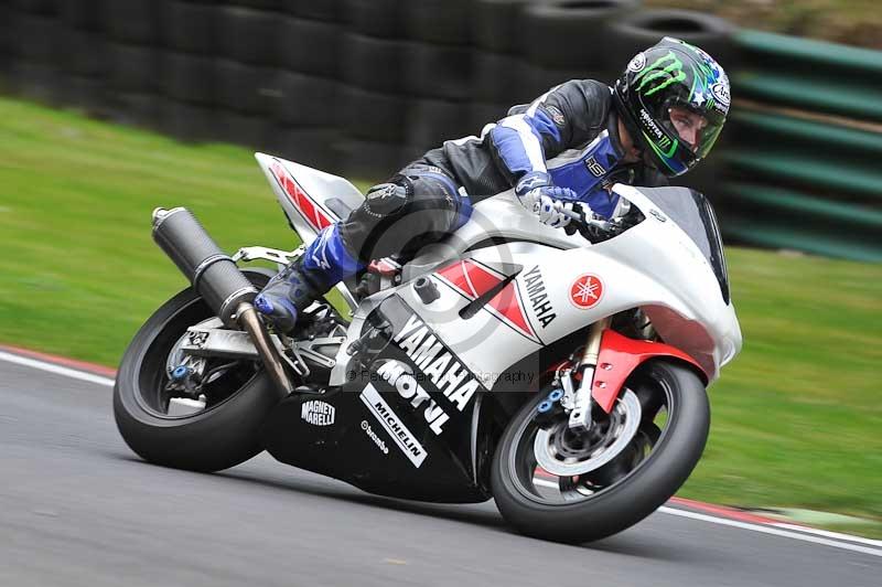 Motorcycle action photographs;Trackday digital images;cadwell;cadwell park photographs;event digital images;eventdigitalimages;motor racing louth lincolnshire;no limits trackdays;peter wileman photography;trackday;trackday photos