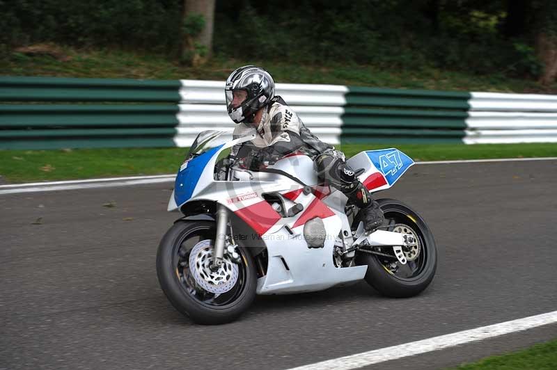 Motorcycle action photographs;Trackday digital images;cadwell;cadwell park photographs;event digital images;eventdigitalimages;motor racing louth lincolnshire;no limits trackdays;peter wileman photography;trackday;trackday photos