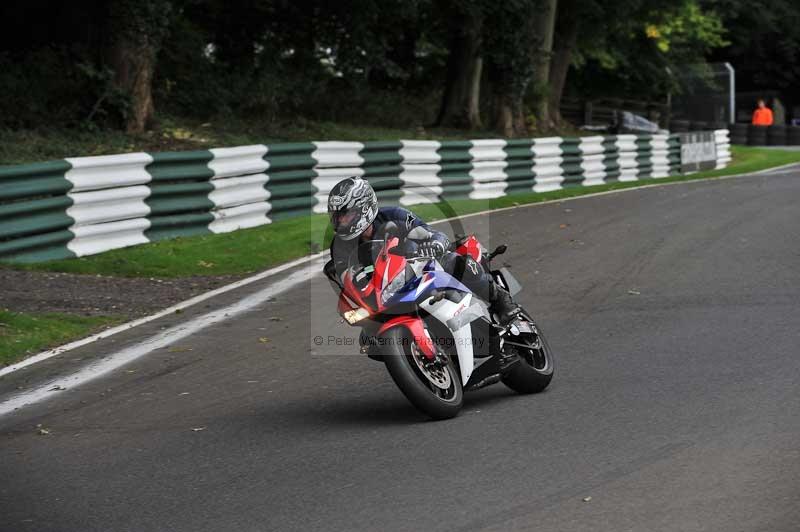 Motorcycle action photographs;Trackday digital images;cadwell;cadwell park photographs;event digital images;eventdigitalimages;motor racing louth lincolnshire;no limits trackdays;peter wileman photography;trackday;trackday photos
