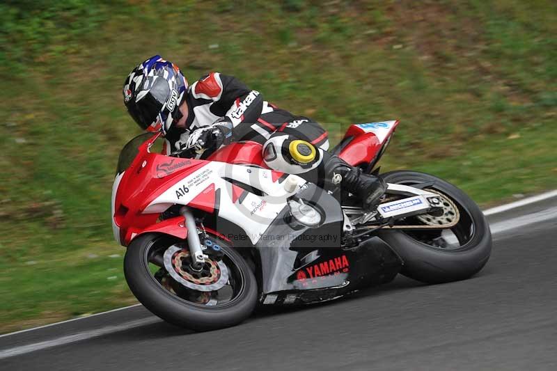 Motorcycle action photographs;Trackday digital images;cadwell;cadwell park photographs;event digital images;eventdigitalimages;motor racing louth lincolnshire;no limits trackdays;peter wileman photography;trackday;trackday photos