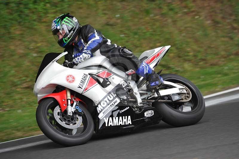 Motorcycle action photographs;Trackday digital images;cadwell;cadwell park photographs;event digital images;eventdigitalimages;motor racing louth lincolnshire;no limits trackdays;peter wileman photography;trackday;trackday photos