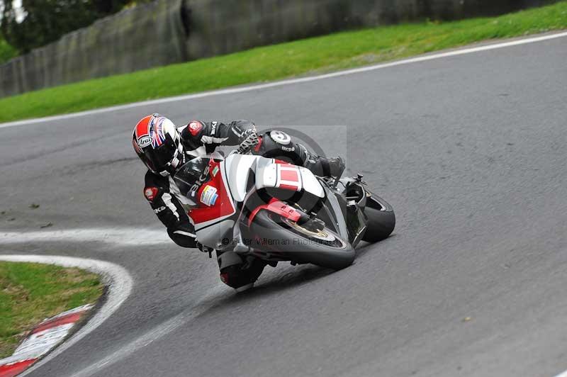 Motorcycle action photographs;Trackday digital images;cadwell;cadwell park photographs;event digital images;eventdigitalimages;motor racing louth lincolnshire;no limits trackdays;peter wileman photography;trackday;trackday photos