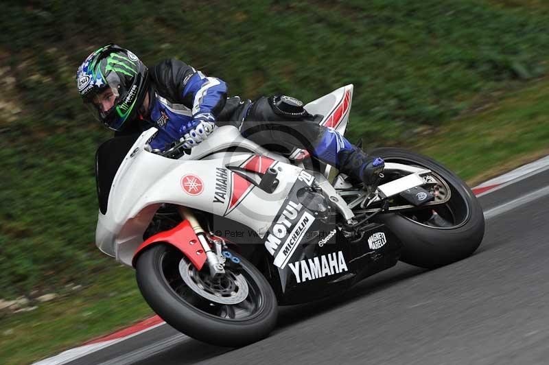 Motorcycle action photographs;Trackday digital images;cadwell;cadwell park photographs;event digital images;eventdigitalimages;motor racing louth lincolnshire;no limits trackdays;peter wileman photography;trackday;trackday photos