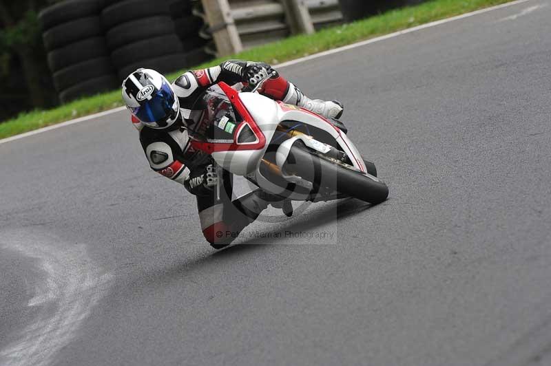 Motorcycle action photographs;Trackday digital images;cadwell;cadwell park photographs;event digital images;eventdigitalimages;motor racing louth lincolnshire;no limits trackdays;peter wileman photography;trackday;trackday photos