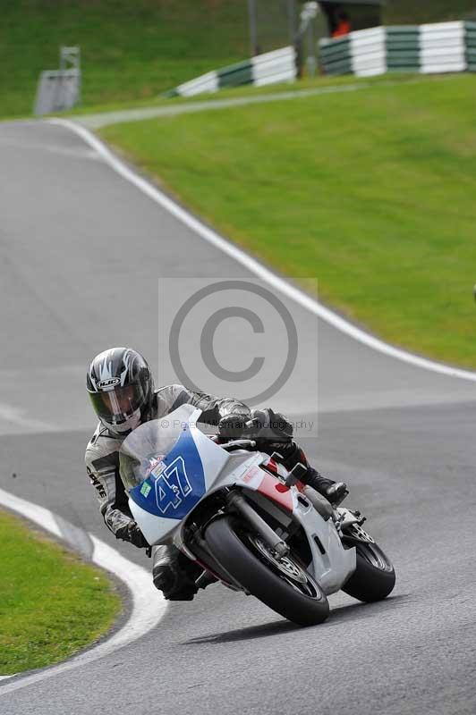 Motorcycle action photographs;Trackday digital images;cadwell;cadwell park photographs;event digital images;eventdigitalimages;motor racing louth lincolnshire;no limits trackdays;peter wileman photography;trackday;trackday photos