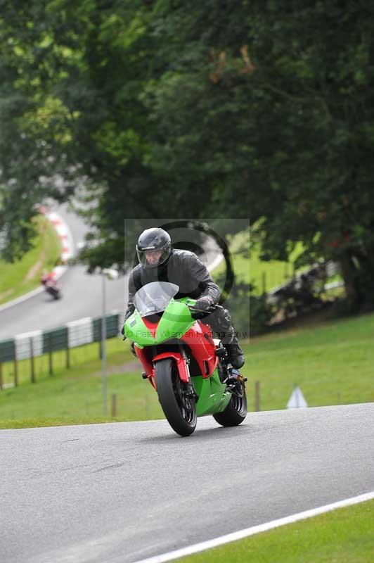 Motorcycle action photographs;Trackday digital images;cadwell;cadwell park photographs;event digital images;eventdigitalimages;motor racing louth lincolnshire;no limits trackdays;peter wileman photography;trackday;trackday photos