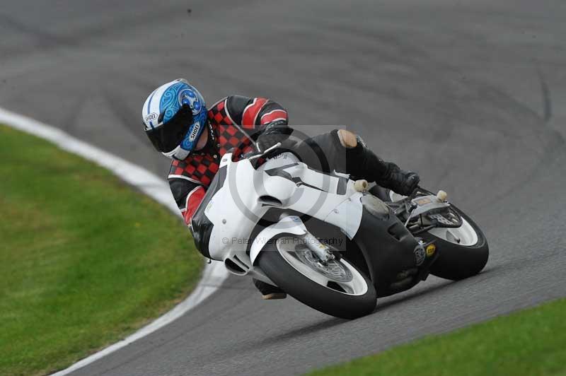Motorcycle action photographs;Trackday digital images;cadwell;cadwell park photographs;event digital images;eventdigitalimages;motor racing louth lincolnshire;no limits trackdays;peter wileman photography;trackday;trackday photos