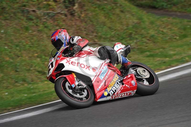 Motorcycle action photographs;Trackday digital images;cadwell;cadwell park photographs;event digital images;eventdigitalimages;motor racing louth lincolnshire;no limits trackdays;peter wileman photography;trackday;trackday photos