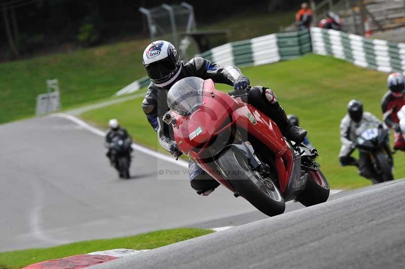 Motorcycle action photographs;Trackday digital images;cadwell;cadwell park photographs;event digital images;eventdigitalimages;motor racing louth lincolnshire;no limits trackdays;peter wileman photography;trackday;trackday photos