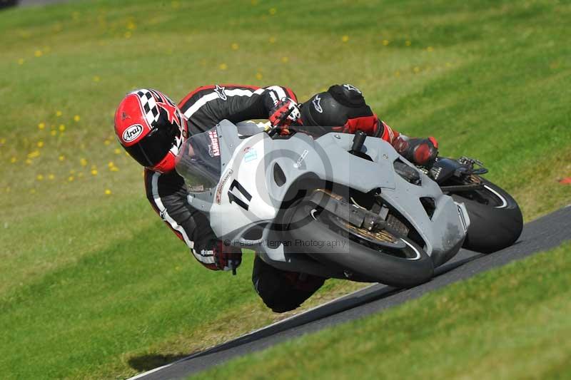 Motorcycle action photographs;Trackday digital images;cadwell;cadwell park photographs;event digital images;eventdigitalimages;motor racing louth lincolnshire;no limits trackdays;peter wileman photography;trackday;trackday photos