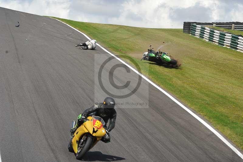 Motorcycle action photographs;Trackday digital images;cadwell;cadwell park photographs;event digital images;eventdigitalimages;motor racing louth lincolnshire;no limits trackdays;peter wileman photography;trackday;trackday photos