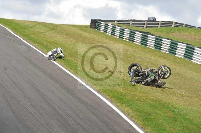 Motorcycle action photographs;Trackday digital images;cadwell;cadwell park photographs;event digital images;eventdigitalimages;motor racing louth lincolnshire;no limits trackdays;peter wileman photography;trackday;trackday photos