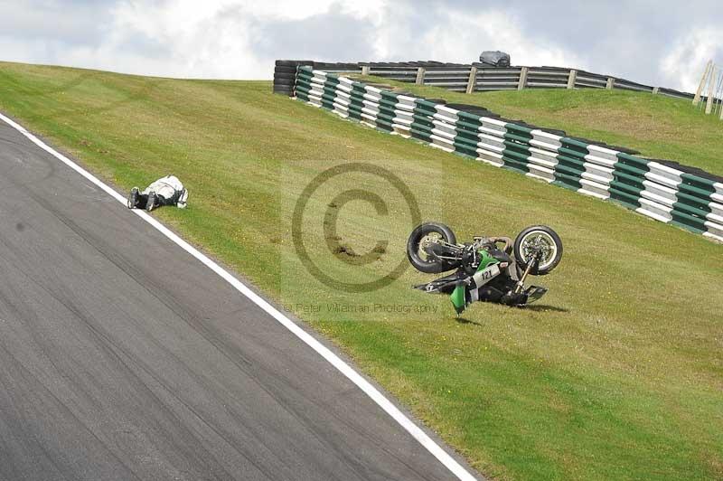 Motorcycle action photographs;Trackday digital images;cadwell;cadwell park photographs;event digital images;eventdigitalimages;motor racing louth lincolnshire;no limits trackdays;peter wileman photography;trackday;trackday photos