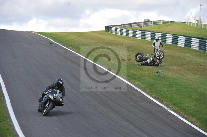 Motorcycle action photographs;Trackday digital images;cadwell;cadwell park photographs;event digital images;eventdigitalimages;motor racing louth lincolnshire;no limits trackdays;peter wileman photography;trackday;trackday photos
