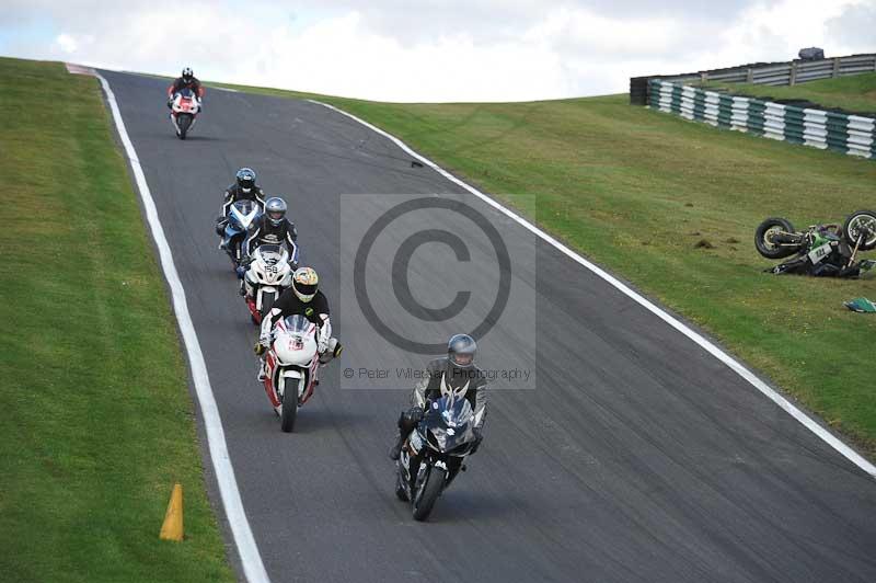 Motorcycle action photographs;Trackday digital images;cadwell;cadwell park photographs;event digital images;eventdigitalimages;motor racing louth lincolnshire;no limits trackdays;peter wileman photography;trackday;trackday photos