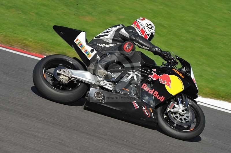Motorcycle action photographs;Trackday digital images;cadwell;cadwell park photographs;event digital images;eventdigitalimages;motor racing louth lincolnshire;no limits trackdays;peter wileman photography;trackday;trackday photos
