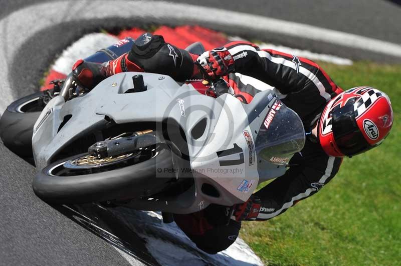 Motorcycle action photographs;Trackday digital images;cadwell;cadwell park photographs;event digital images;eventdigitalimages;motor racing louth lincolnshire;no limits trackdays;peter wileman photography;trackday;trackday photos