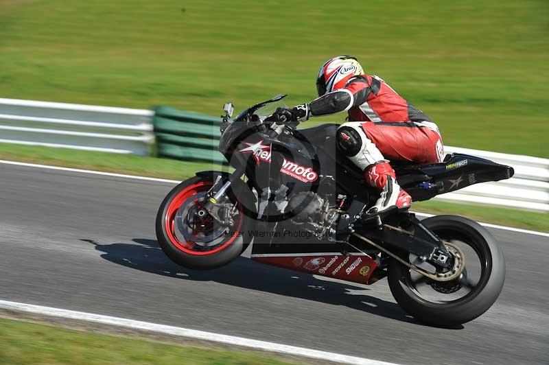 Motorcycle action photographs;Trackday digital images;cadwell;cadwell park photographs;event digital images;eventdigitalimages;motor racing louth lincolnshire;no limits trackdays;peter wileman photography;trackday;trackday photos