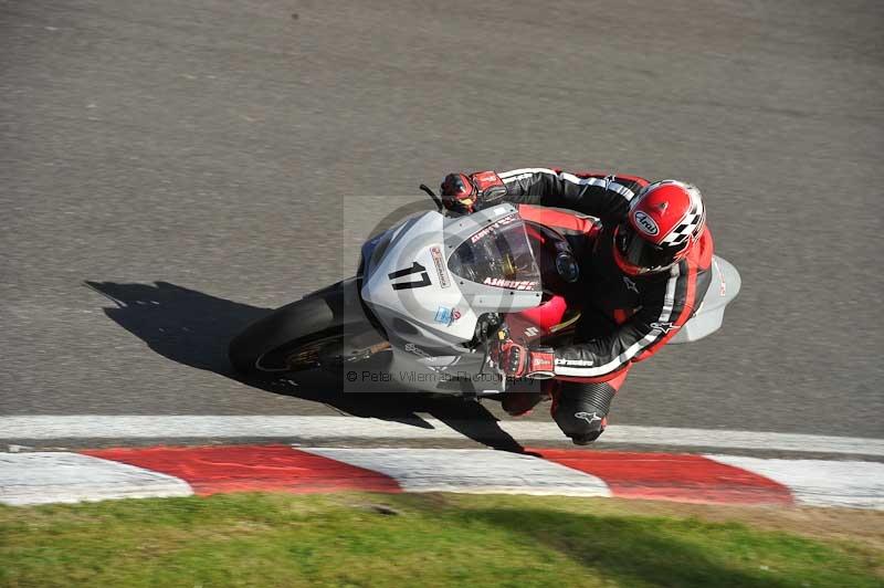 Motorcycle action photographs;Trackday digital images;cadwell;cadwell park photographs;event digital images;eventdigitalimages;motor racing louth lincolnshire;no limits trackdays;peter wileman photography;trackday;trackday photos