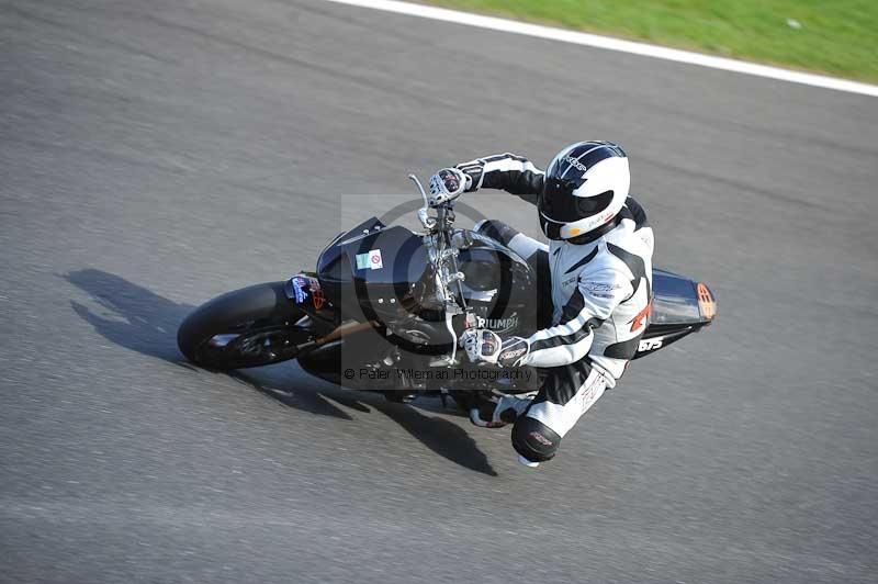 Motorcycle action photographs;Trackday digital images;cadwell;cadwell park photographs;event digital images;eventdigitalimages;motor racing louth lincolnshire;no limits trackdays;peter wileman photography;trackday;trackday photos