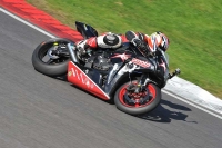 Motorcycle-action-photographs;Trackday-digital-images;cadwell;cadwell-park-photographs;event-digital-images;eventdigitalimages;motor-racing-louth-lincolnshire;no-limits-trackdays;peter-wileman-photography;trackday;trackday-photos