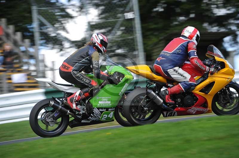 Motorcycle action photographs;Trackday digital images;cadwell;cadwell park photographs;event digital images;eventdigitalimages;motor racing louth lincolnshire;no limits trackdays;peter wileman photography;trackday;trackday photos