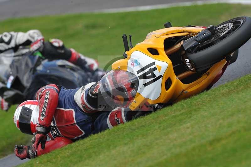 Motorcycle action photographs;Trackday digital images;cadwell;cadwell park photographs;event digital images;eventdigitalimages;motor racing louth lincolnshire;no limits trackdays;peter wileman photography;trackday;trackday photos