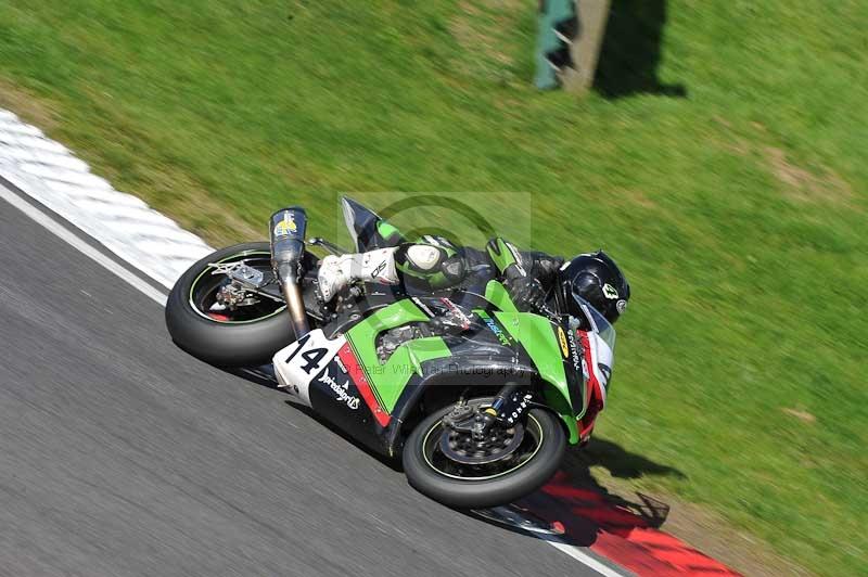 Motorcycle action photographs;Trackday digital images;cadwell;cadwell park photographs;event digital images;eventdigitalimages;motor racing louth lincolnshire;no limits trackdays;peter wileman photography;trackday;trackday photos