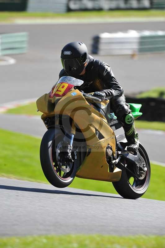 Motorcycle action photographs;Trackday digital images;cadwell;cadwell park photographs;event digital images;eventdigitalimages;motor racing louth lincolnshire;no limits trackdays;peter wileman photography;trackday;trackday photos