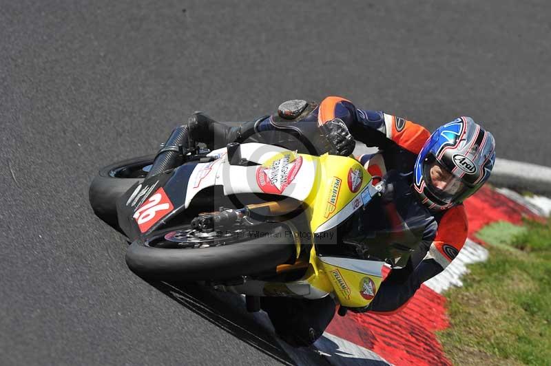 Motorcycle action photographs;Trackday digital images;cadwell;cadwell park photographs;event digital images;eventdigitalimages;motor racing louth lincolnshire;no limits trackdays;peter wileman photography;trackday;trackday photos