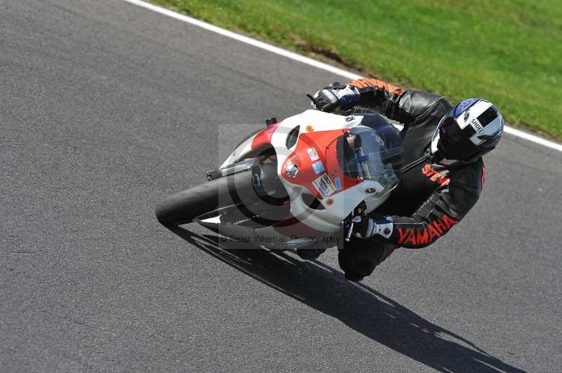 Motorcycle action photographs;Trackday digital images;cadwell;cadwell park photographs;event digital images;eventdigitalimages;motor racing louth lincolnshire;no limits trackdays;peter wileman photography;trackday;trackday photos