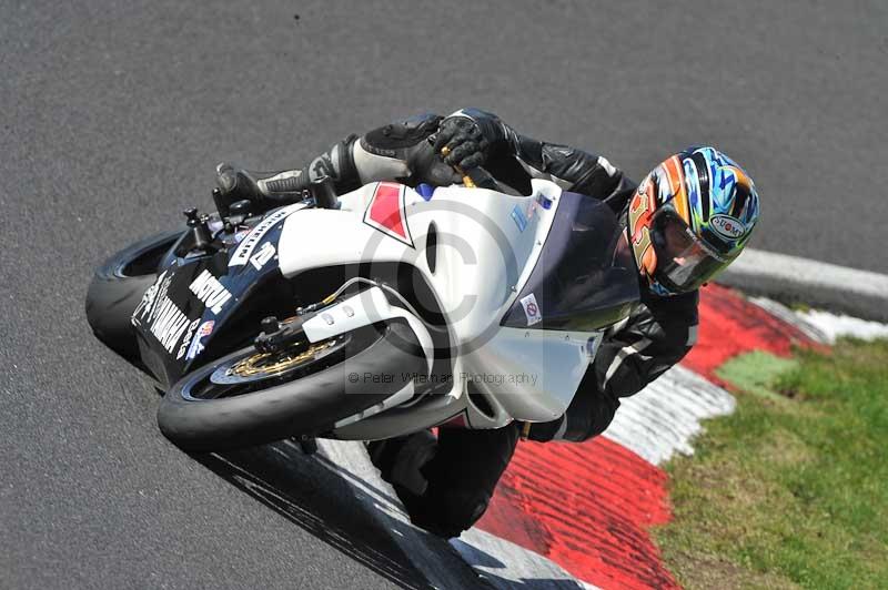 Motorcycle action photographs;Trackday digital images;cadwell;cadwell park photographs;event digital images;eventdigitalimages;motor racing louth lincolnshire;no limits trackdays;peter wileman photography;trackday;trackday photos