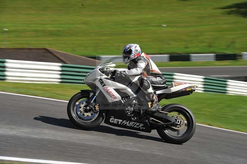 Motorcycle action photographs;Trackday digital images;cadwell;cadwell park photographs;event digital images;eventdigitalimages;motor racing louth lincolnshire;no limits trackdays;peter wileman photography;trackday;trackday photos