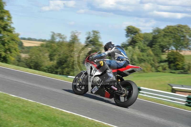 Motorcycle action photographs;Trackday digital images;cadwell;cadwell park photographs;event digital images;eventdigitalimages;motor racing louth lincolnshire;no limits trackdays;peter wileman photography;trackday;trackday photos