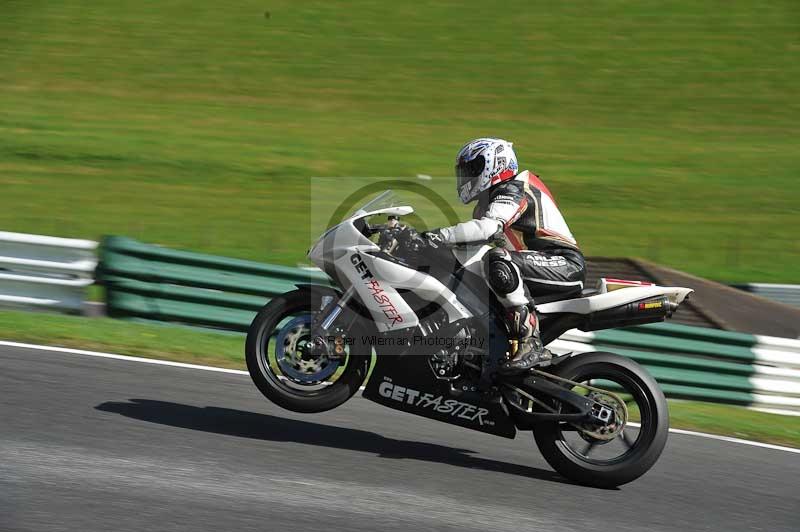 Motorcycle action photographs;Trackday digital images;cadwell;cadwell park photographs;event digital images;eventdigitalimages;motor racing louth lincolnshire;no limits trackdays;peter wileman photography;trackday;trackday photos