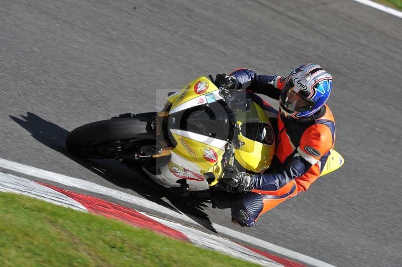 Motorcycle action photographs;Trackday digital images;cadwell;cadwell park photographs;event digital images;eventdigitalimages;motor racing louth lincolnshire;no limits trackdays;peter wileman photography;trackday;trackday photos