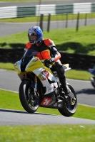 Motorcycle-action-photographs;Trackday-digital-images;cadwell;cadwell-park-photographs;event-digital-images;eventdigitalimages;motor-racing-louth-lincolnshire;no-limits-trackdays;peter-wileman-photography;trackday;trackday-photos
