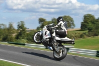 Motorcycle-action-photographs;Trackday-digital-images;cadwell;cadwell-park-photographs;event-digital-images;eventdigitalimages;motor-racing-louth-lincolnshire;no-limits-trackdays;peter-wileman-photography;trackday;trackday-photos