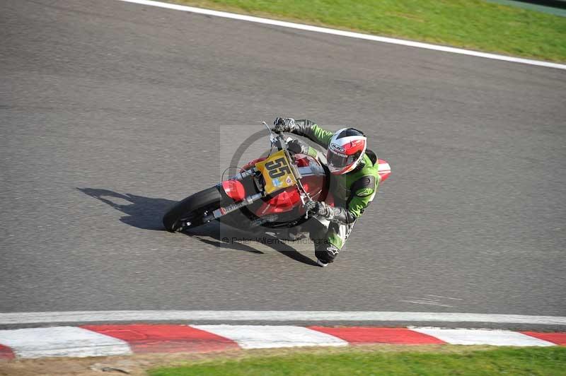 Motorcycle action photographs;Trackday digital images;cadwell;cadwell park photographs;event digital images;eventdigitalimages;motor racing louth lincolnshire;no limits trackdays;peter wileman photography;trackday;trackday photos
