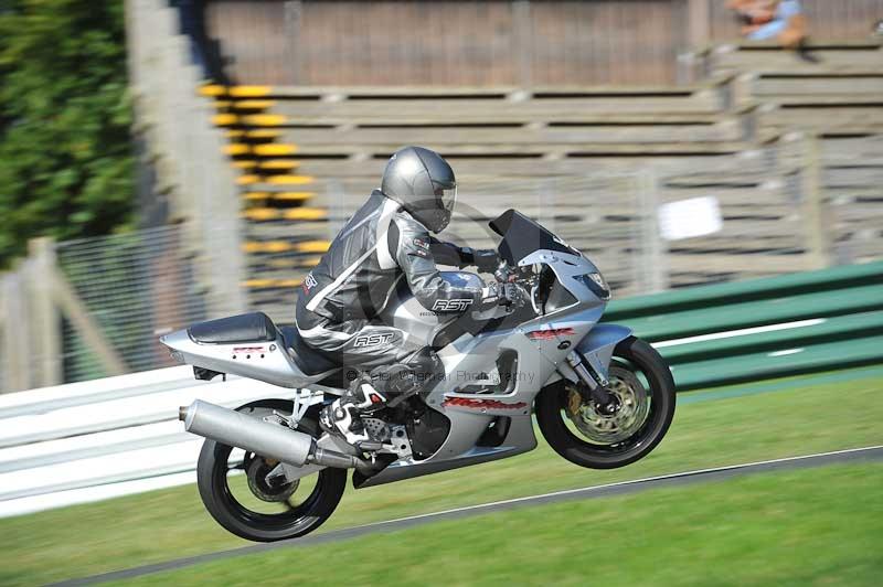 Motorcycle action photographs;Trackday digital images;cadwell;cadwell park photographs;event digital images;eventdigitalimages;motor racing louth lincolnshire;no limits trackdays;peter wileman photography;trackday;trackday photos