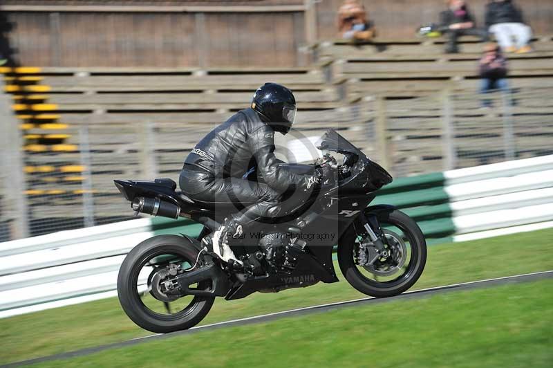 Motorcycle action photographs;Trackday digital images;cadwell;cadwell park photographs;event digital images;eventdigitalimages;motor racing louth lincolnshire;no limits trackdays;peter wileman photography;trackday;trackday photos