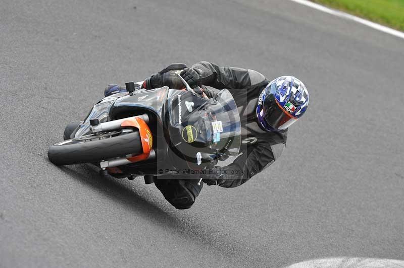 Motorcycle action photographs;Trackday digital images;cadwell;cadwell park photographs;event digital images;eventdigitalimages;motor racing louth lincolnshire;no limits trackdays;peter wileman photography;trackday;trackday photos