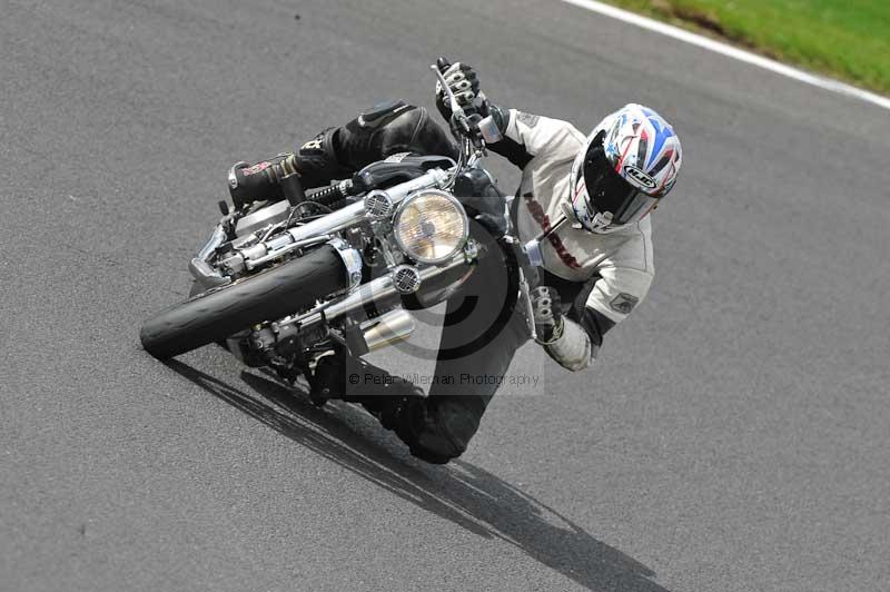 Motorcycle action photographs;Trackday digital images;cadwell;cadwell park photographs;event digital images;eventdigitalimages;motor racing louth lincolnshire;no limits trackdays;peter wileman photography;trackday;trackday photos