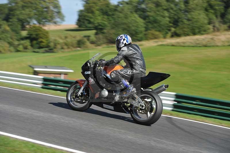 Motorcycle action photographs;Trackday digital images;cadwell;cadwell park photographs;event digital images;eventdigitalimages;motor racing louth lincolnshire;no limits trackdays;peter wileman photography;trackday;trackday photos