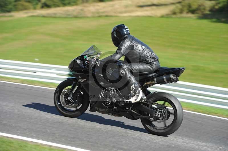 Motorcycle action photographs;Trackday digital images;cadwell;cadwell park photographs;event digital images;eventdigitalimages;motor racing louth lincolnshire;no limits trackdays;peter wileman photography;trackday;trackday photos