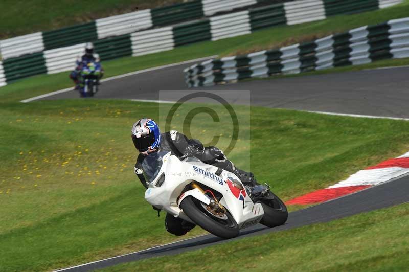 Motorcycle action photographs;Trackday digital images;cadwell;cadwell park photographs;event digital images;eventdigitalimages;motor racing louth lincolnshire;no limits trackdays;peter wileman photography;trackday;trackday photos