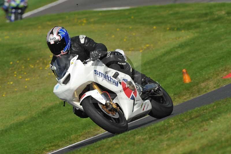 Motorcycle action photographs;Trackday digital images;cadwell;cadwell park photographs;event digital images;eventdigitalimages;motor racing louth lincolnshire;no limits trackdays;peter wileman photography;trackday;trackday photos