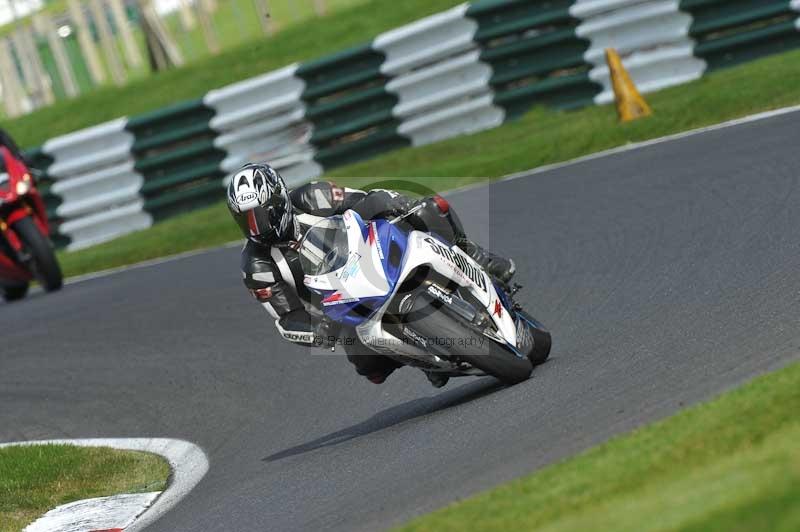 Motorcycle action photographs;Trackday digital images;cadwell;cadwell park photographs;event digital images;eventdigitalimages;motor racing louth lincolnshire;no limits trackdays;peter wileman photography;trackday;trackday photos