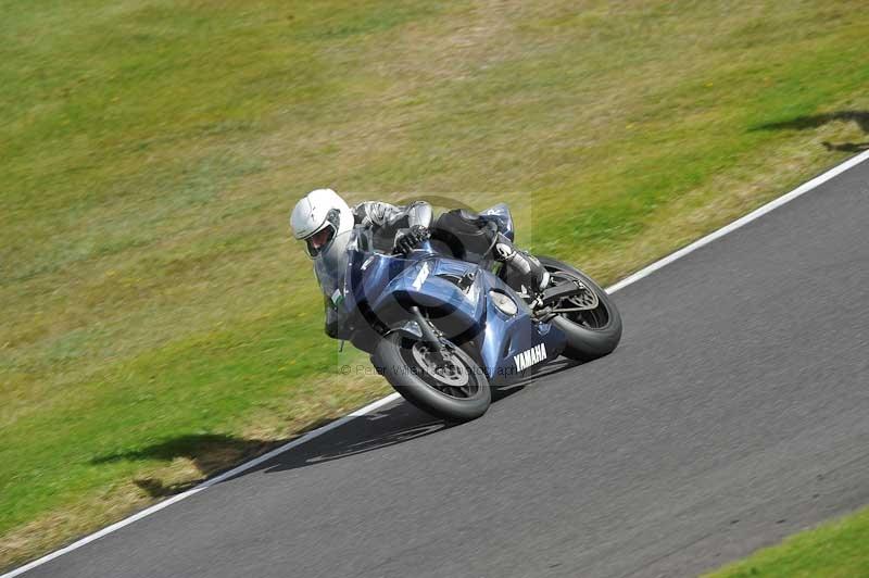 Motorcycle action photographs;Trackday digital images;cadwell;cadwell park photographs;event digital images;eventdigitalimages;motor racing louth lincolnshire;no limits trackdays;peter wileman photography;trackday;trackday photos