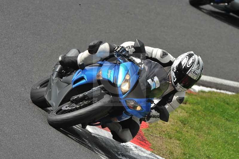 Motorcycle action photographs;Trackday digital images;cadwell;cadwell park photographs;event digital images;eventdigitalimages;motor racing louth lincolnshire;no limits trackdays;peter wileman photography;trackday;trackday photos